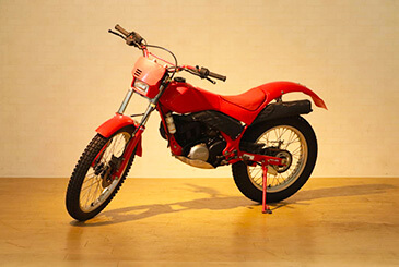 電動自転車　買取価格　ホンダ バイク 200cc TLM216